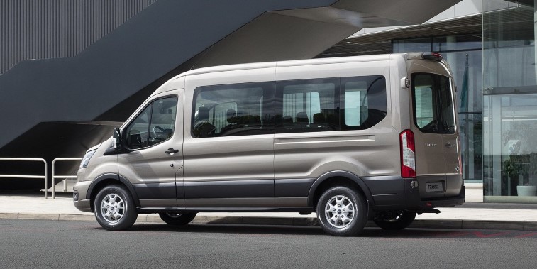 Yeni Ford Transit Serisi (Transit 2 Ton, Connect ve Custom) resim galerisi