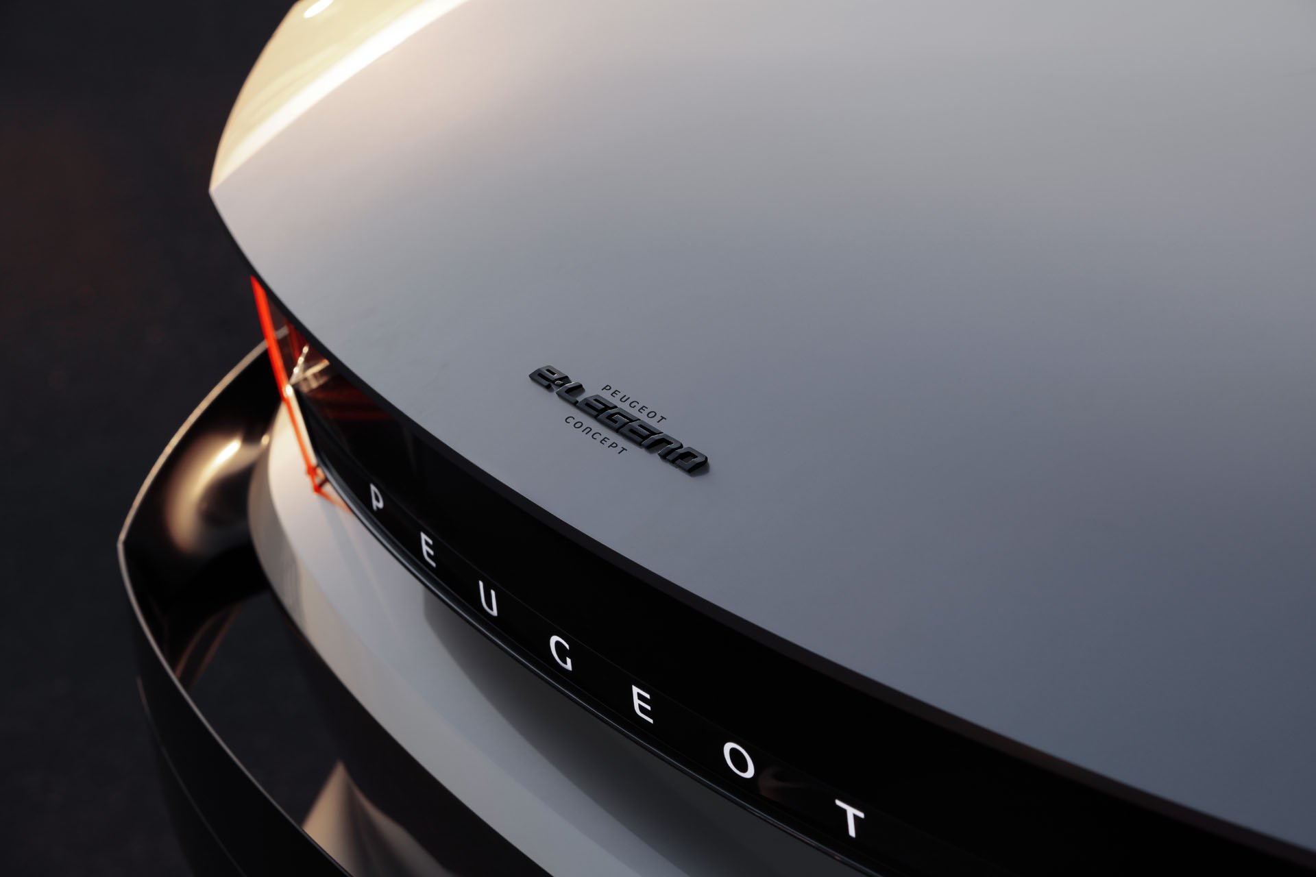 Peugeot e-Legend konsepti resim galerisi (21.09.2018)