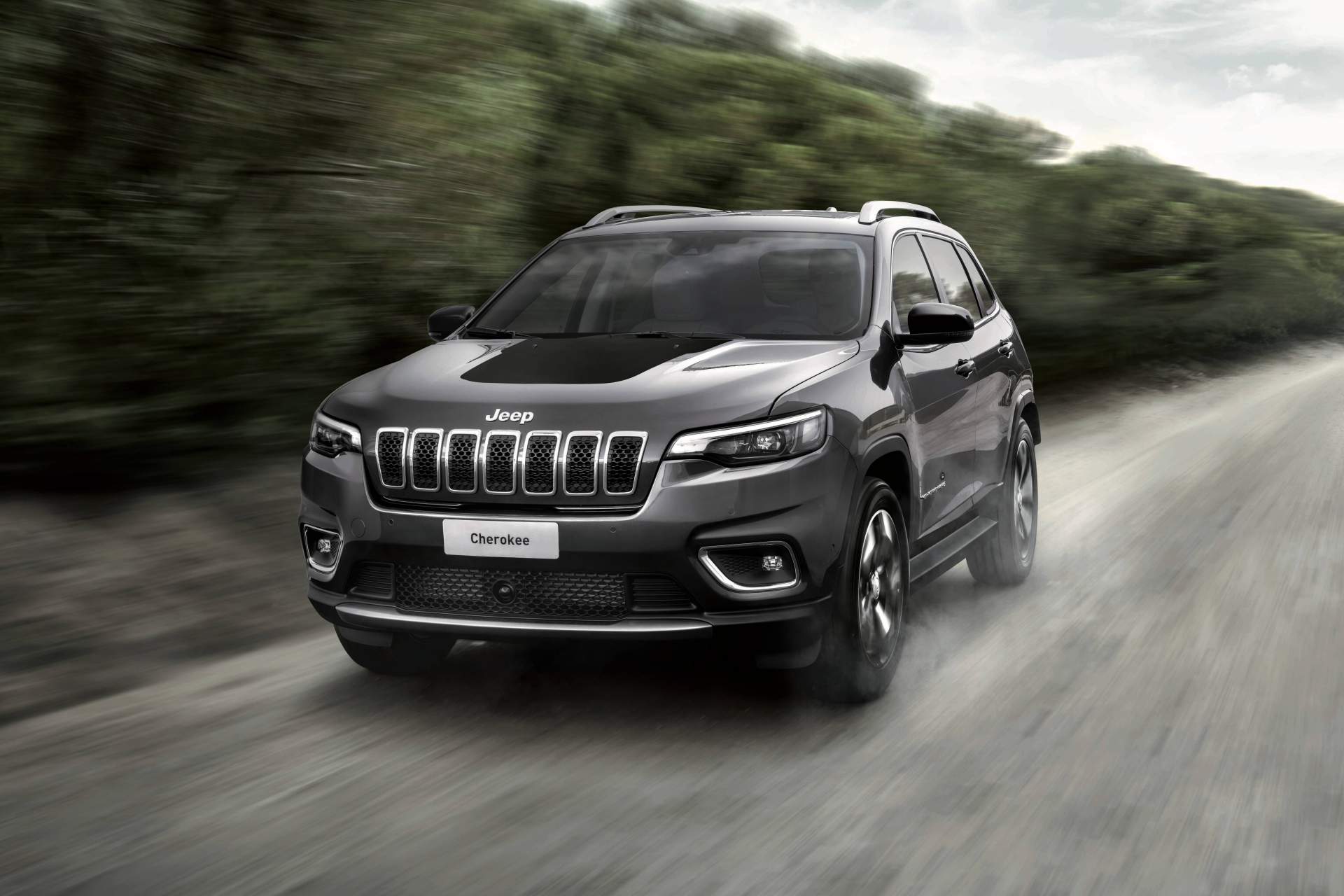 2019 Jeep Cherokee Mopar Aksesuarlar Resim Galerisi (23.09.2018)