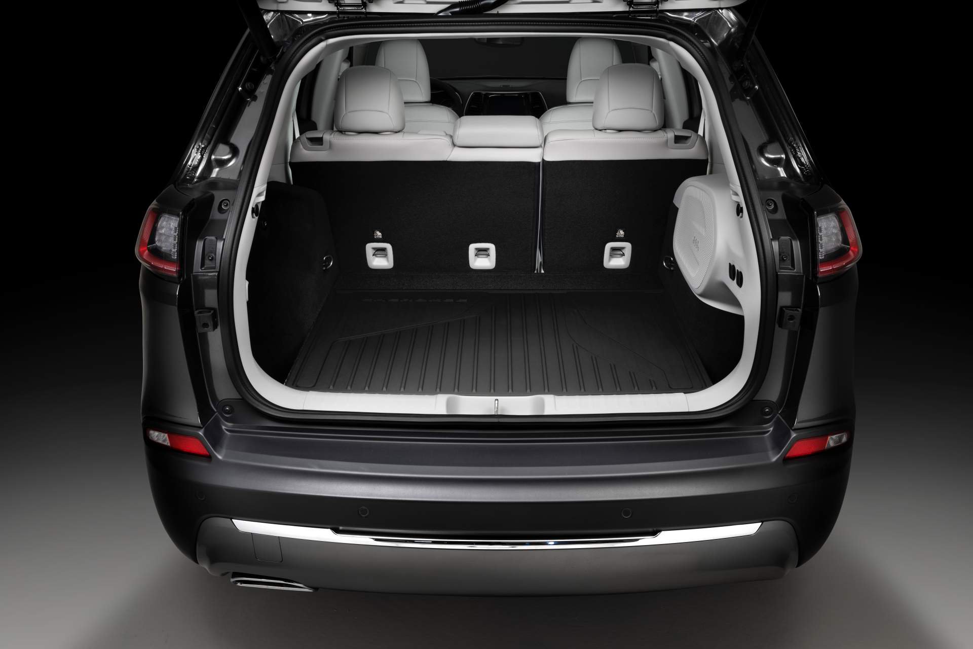 2019 Jeep Cherokee Mopar Aksesuarlar Resim Galerisi (23.09.2018)