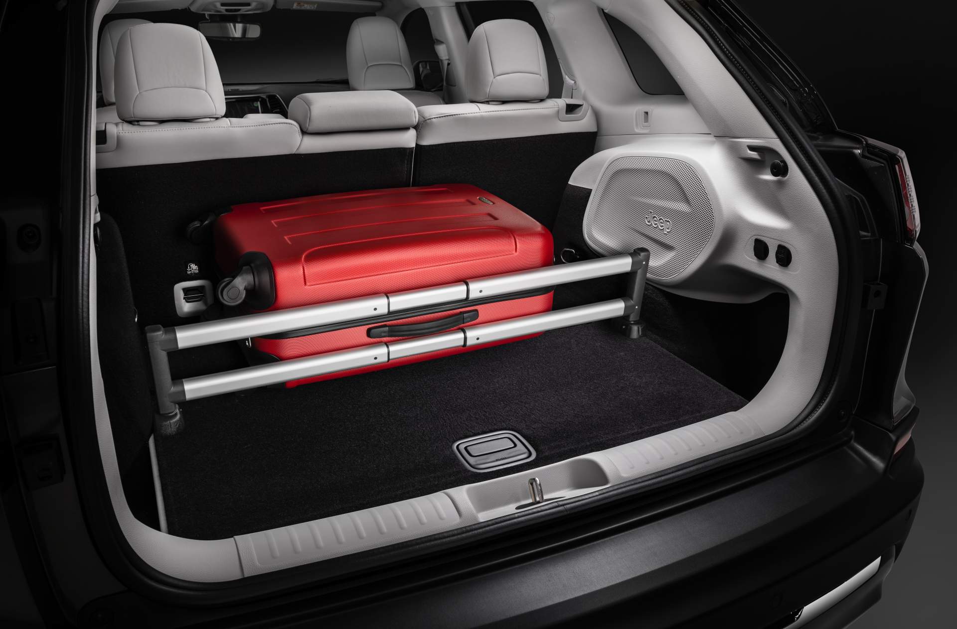 2019 Jeep Cherokee Mopar Aksesuarlar Resim Galerisi (23.09.2018)