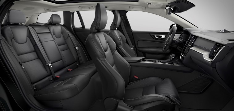 Volvo V60 Cross Country resim galerisi (25.09.2018)