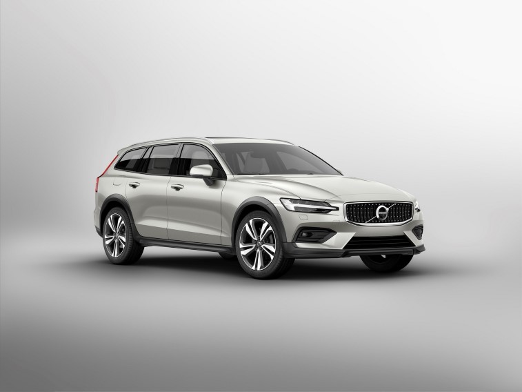 Volvo V60 Cross Country resim galerisi (25.09.2018)