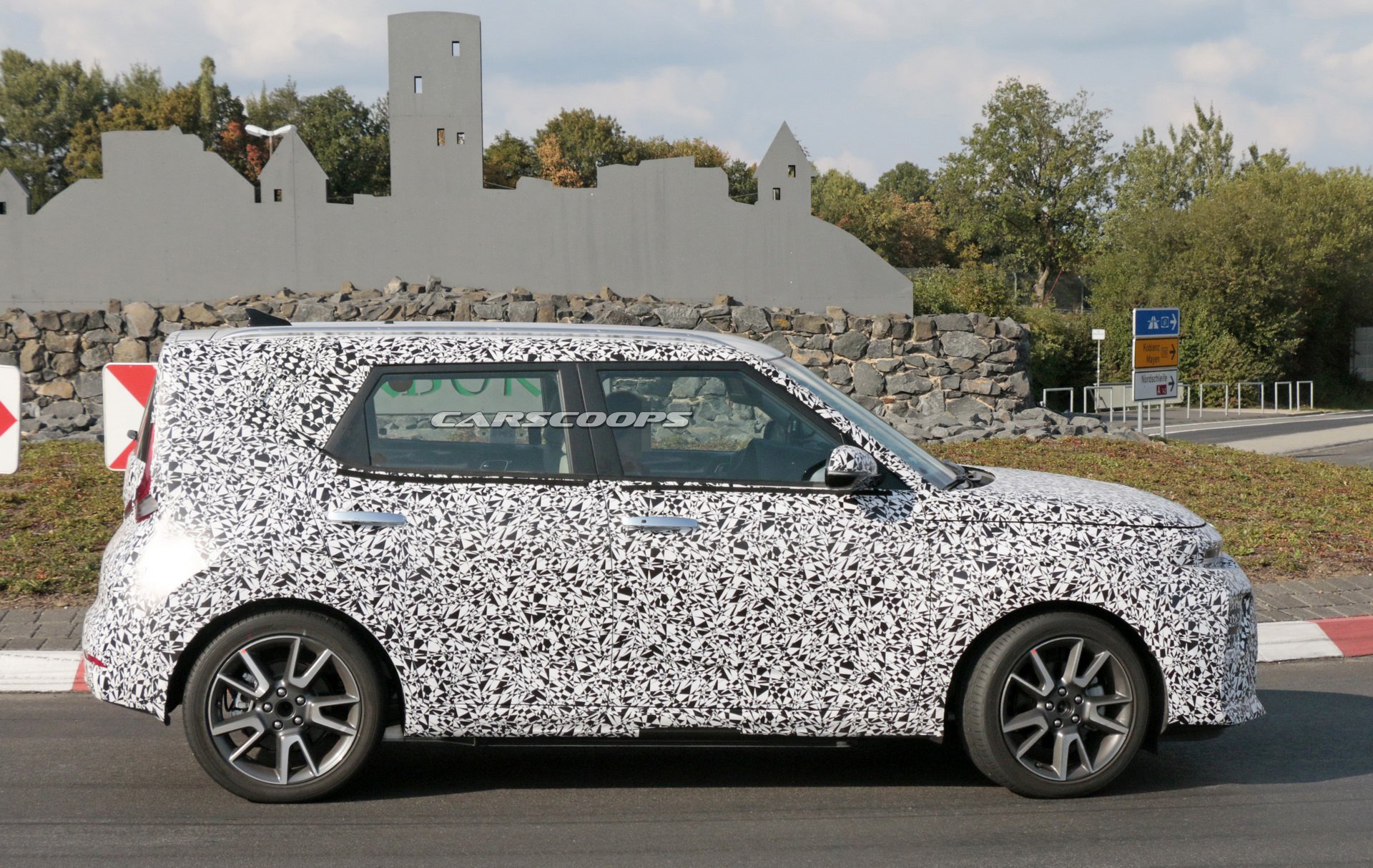 Elektrikli 2020 Kia Soul resim galerisi (27.09.2018)