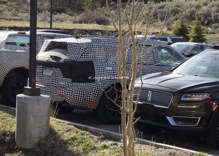 2020 Ford Explorer resimg alerisi (30.09.2018)