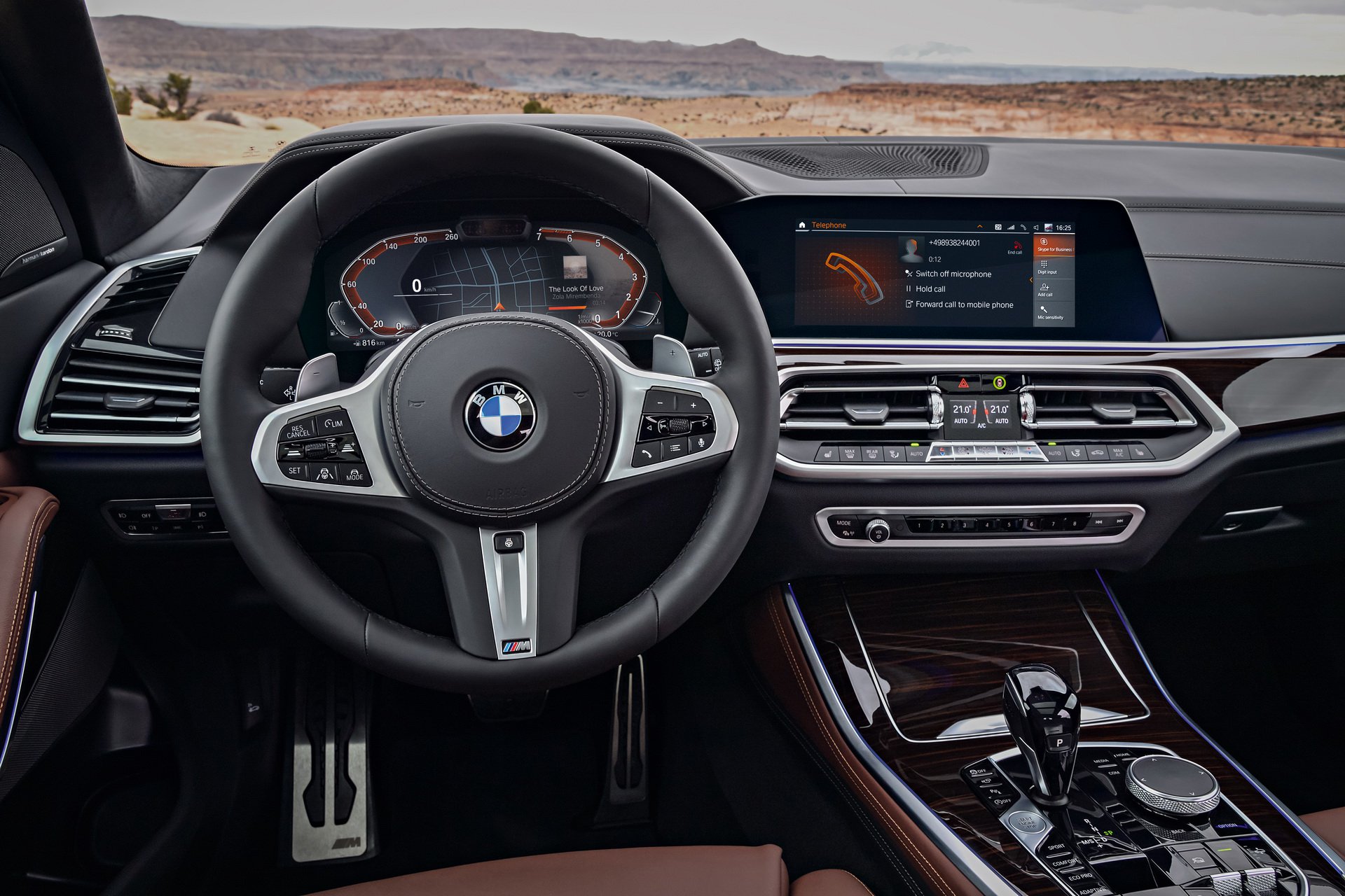 BMW dijital kokpit resim galerisi (01.10.2018)
