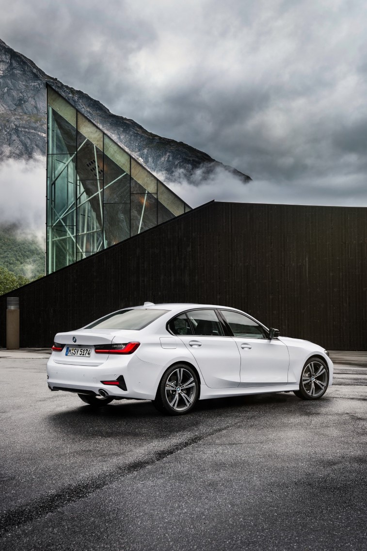 2019 BMW 3 Serisi G20 resim galerisi (02.10.2018)