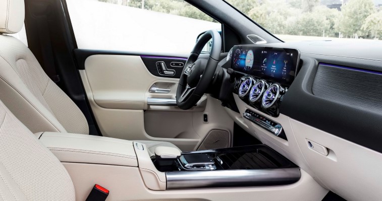 Yeni Mercedes B-Serisi resim galerisi