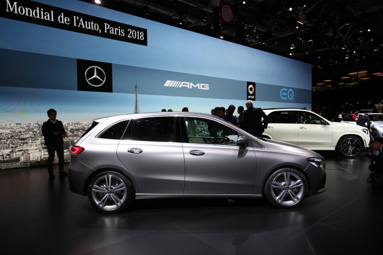 Yeni Mercedes B-Serisi resim galerisi