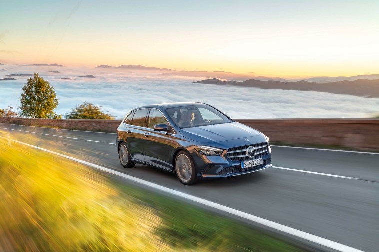 Yeni Mercedes B-Serisi resim galerisi