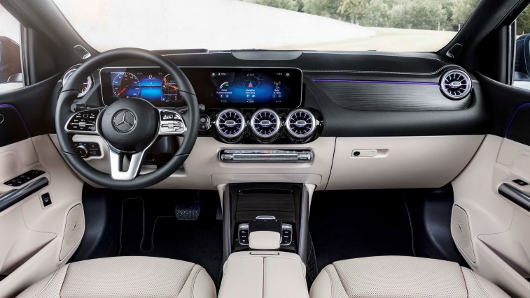 Yeni Mercedes B-Serisi resim galerisi
