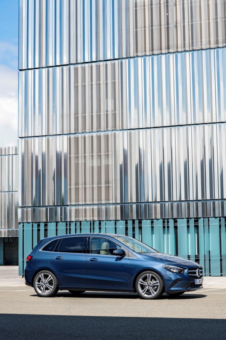 Yeni Mercedes B-Serisi resim galerisi
