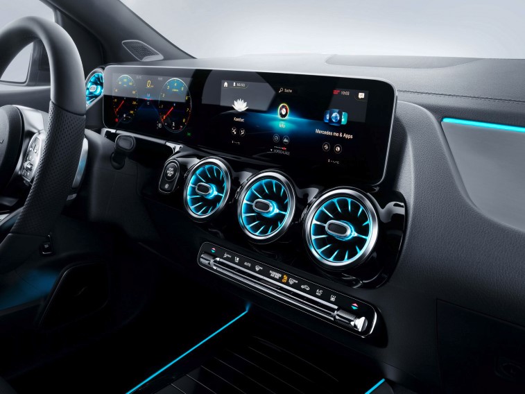 Yeni Mercedes B-Serisi resim galerisi