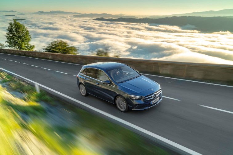 Yeni Mercedes B-Serisi resim galerisi