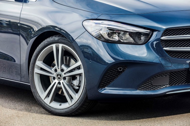 Yeni Mercedes B-Serisi resim galerisi