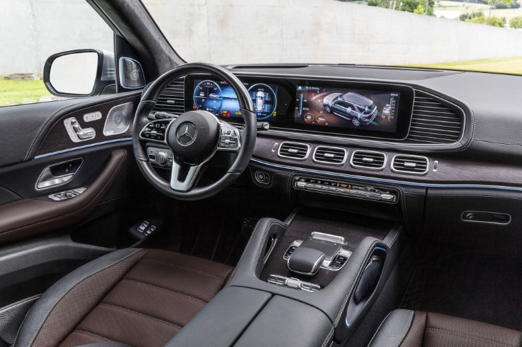 Yeni Mercedes GLE resim galerisi (03.10.2018)