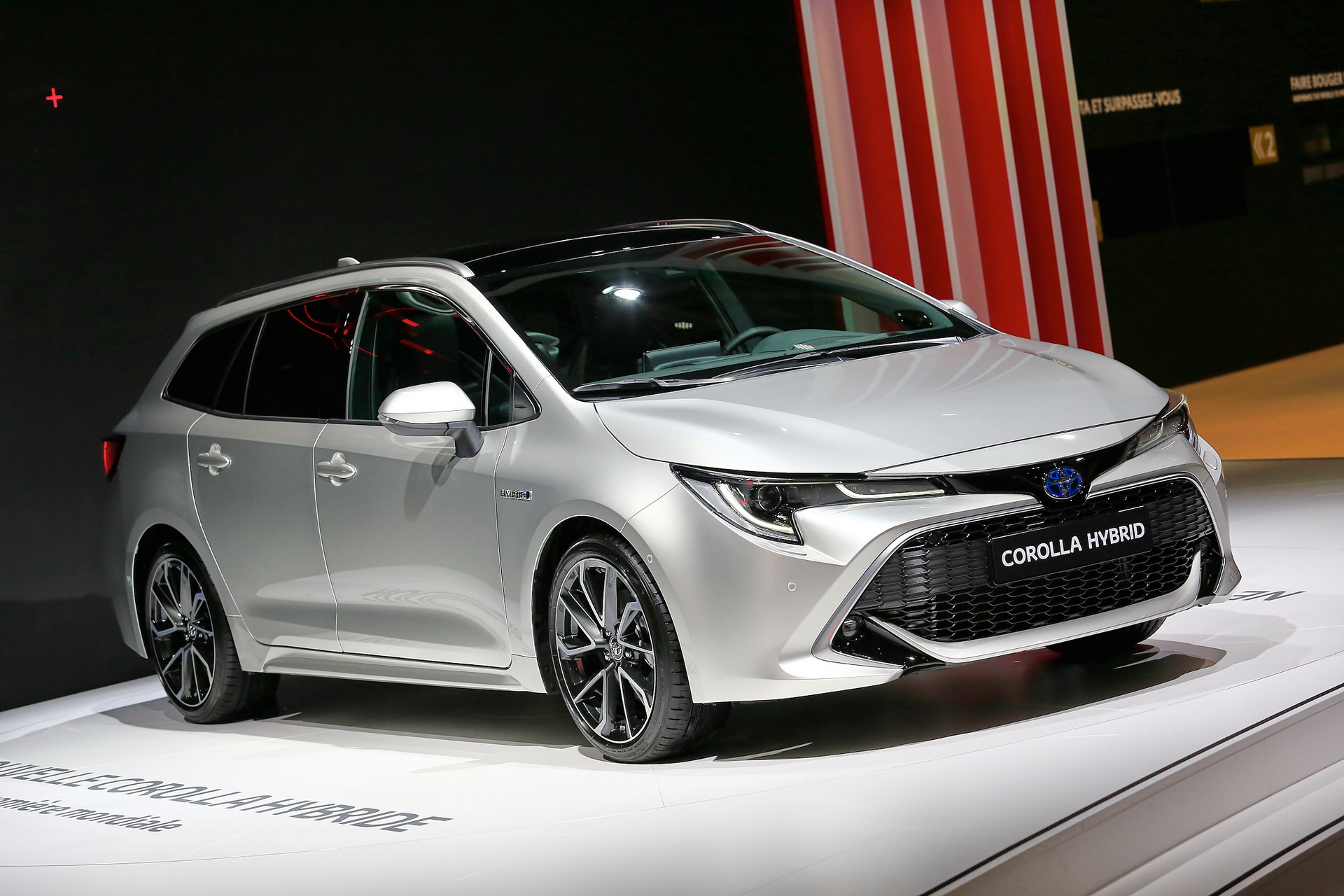Toyota Corolla Hybrid resim galerisi (05.10.2018)