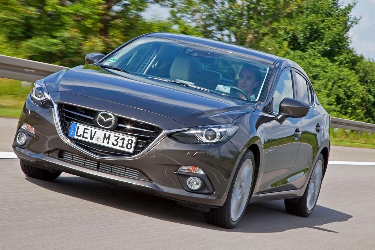 YEN MAZDA 3 SEDAN AYRINTILI RESM GALER