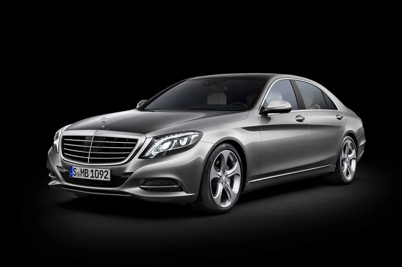 MERCEDES YEN S SERS RESM GALERS (2)