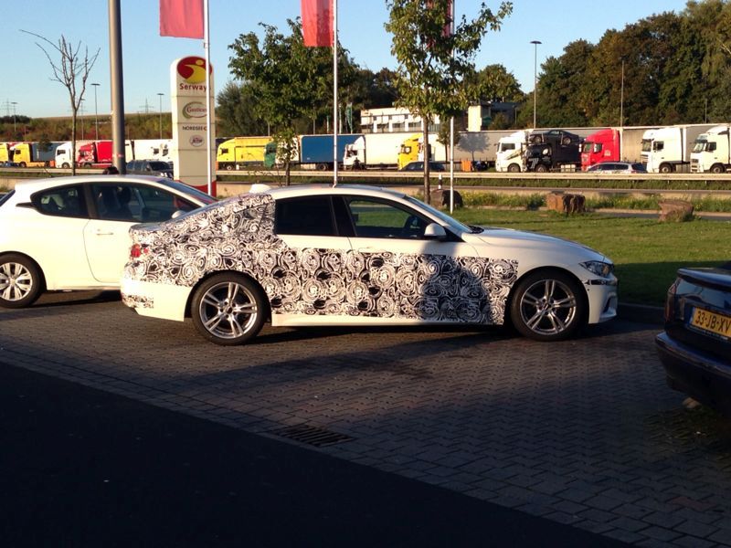 YEN BMW 4 SERS GRAN COUPE KAMUFLAJLI RESM GALERS