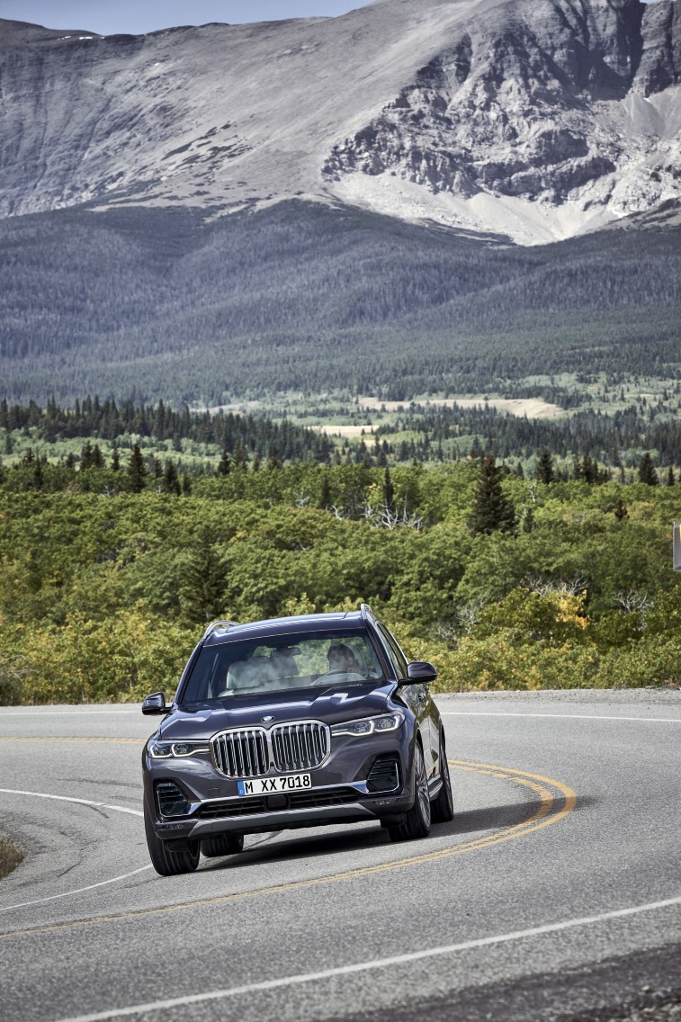 2019 BMW X7 resim galerisi (17.10.2018)