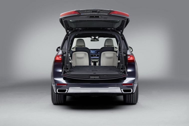 2019 BMW X7 resim galerisi (17.10.2018)