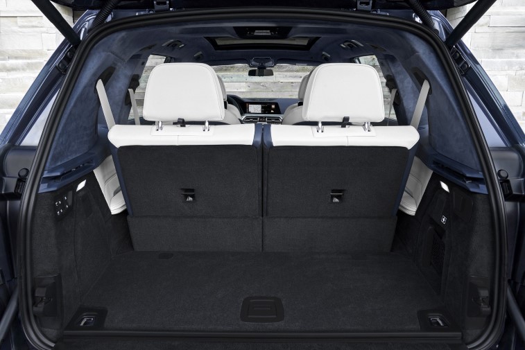 2019 BMW X7 resim galerisi (17.10.2018)