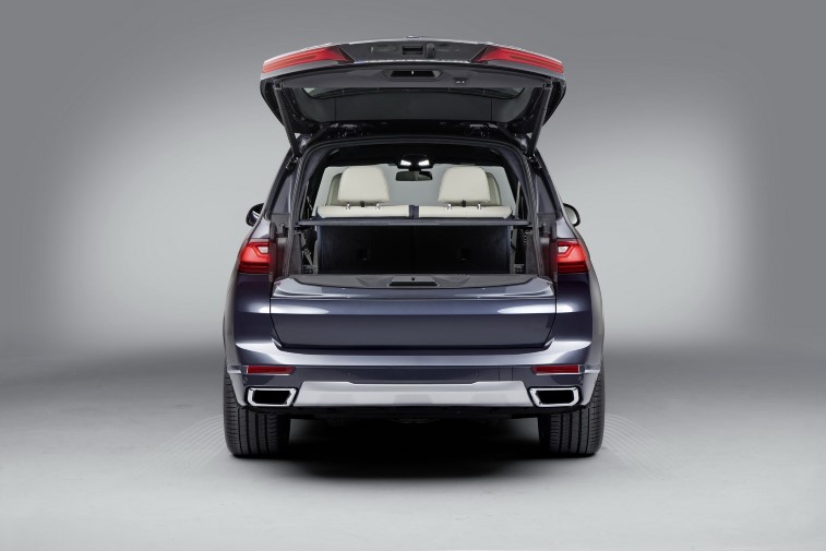 2019 BMW X7 resim galerisi (17.10.2018)