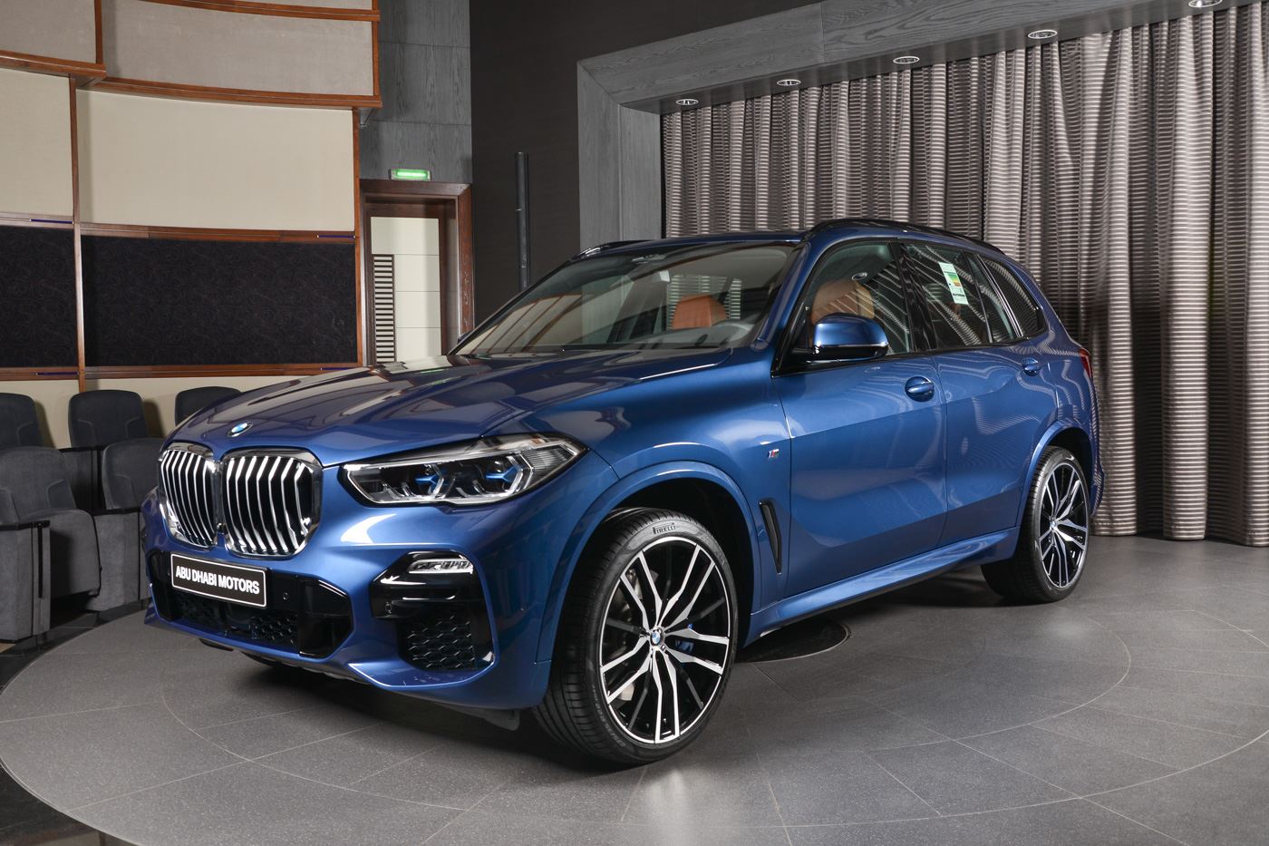 BMW X5 xDrive50i resim galerisi (18.10.2018)