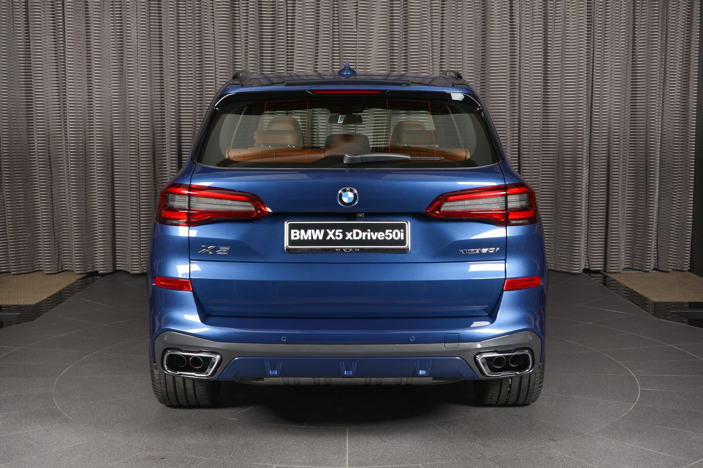 BMW X5 xDrive50i resim galerisi (18.10.2018)