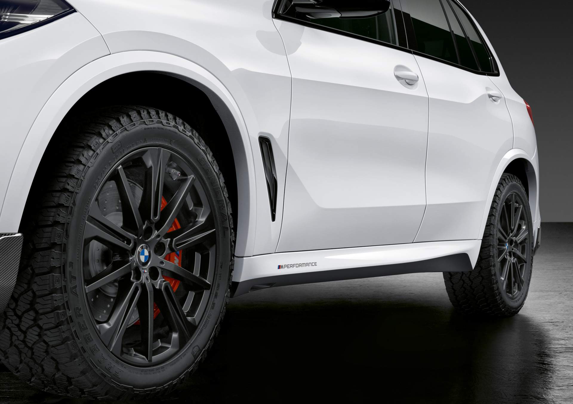 BMW X5 M Performance resim galerisi (25.10.2018)