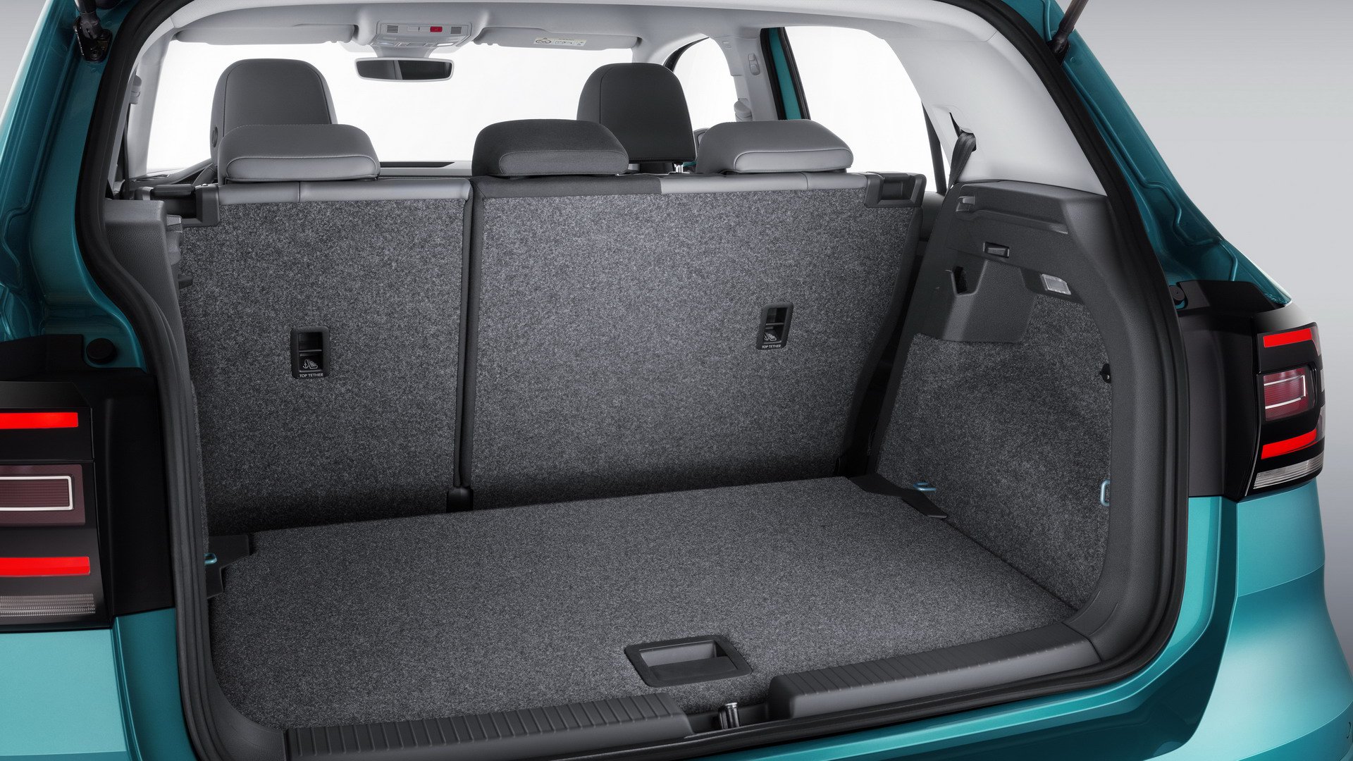 2019 VW T-Cross resim galerisi (26.10.2018)