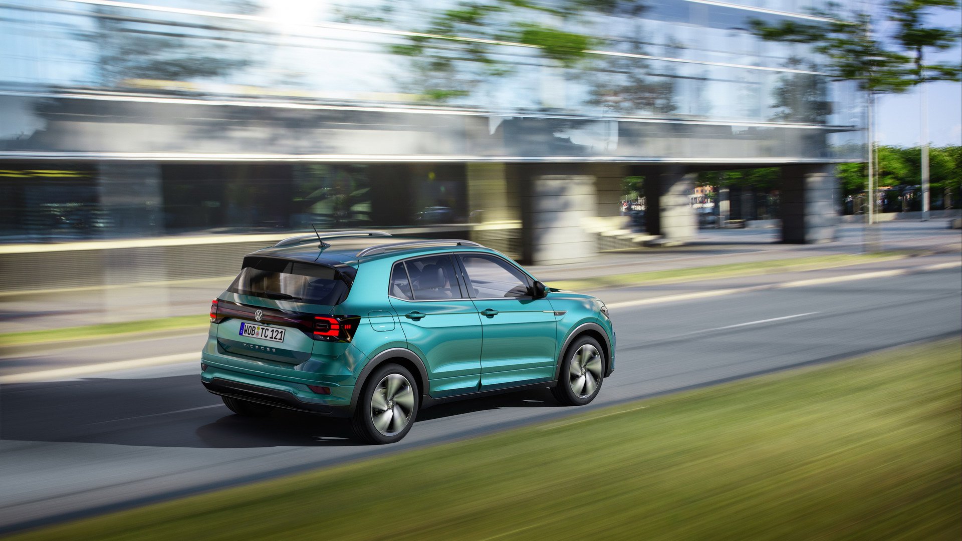 2019 VW T-Cross resim galerisi (26.10.2018)