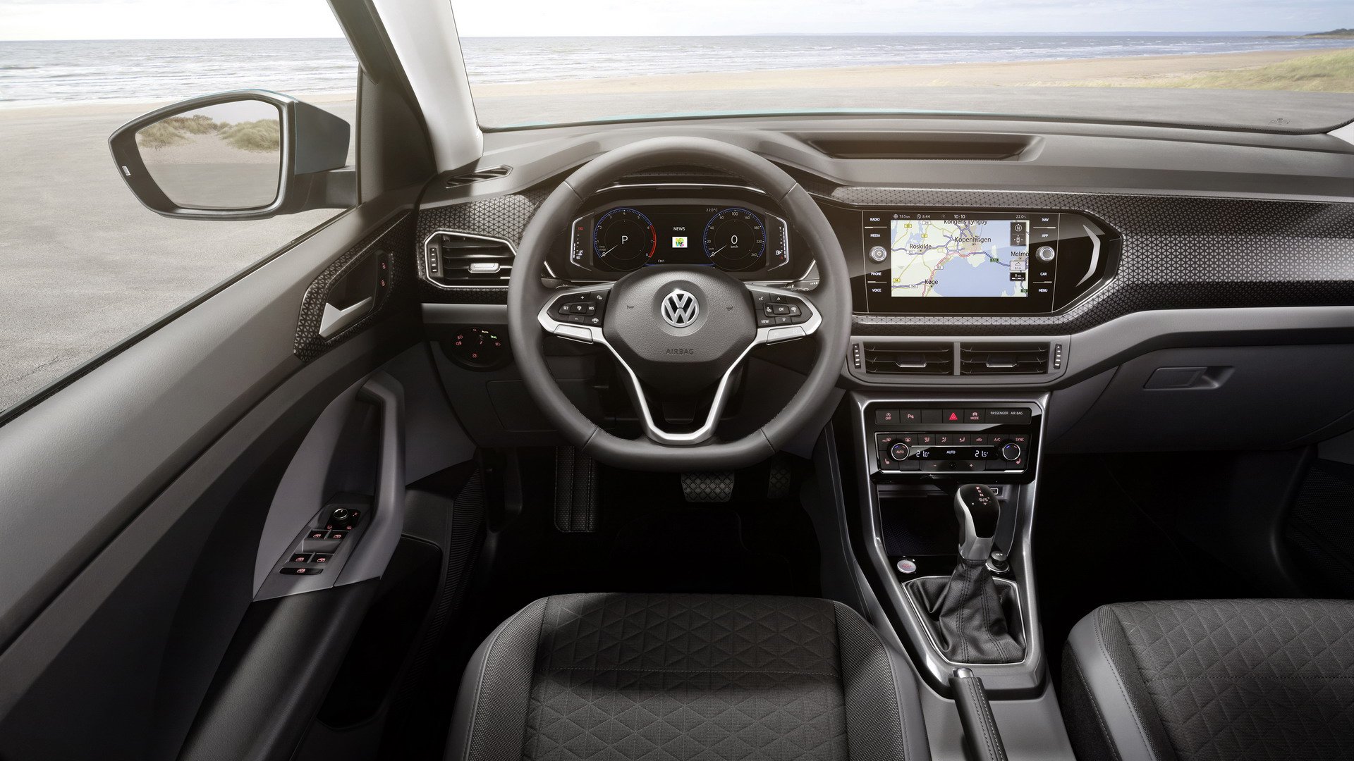 2019 VW T-Cross resim galerisi (26.10.2018)