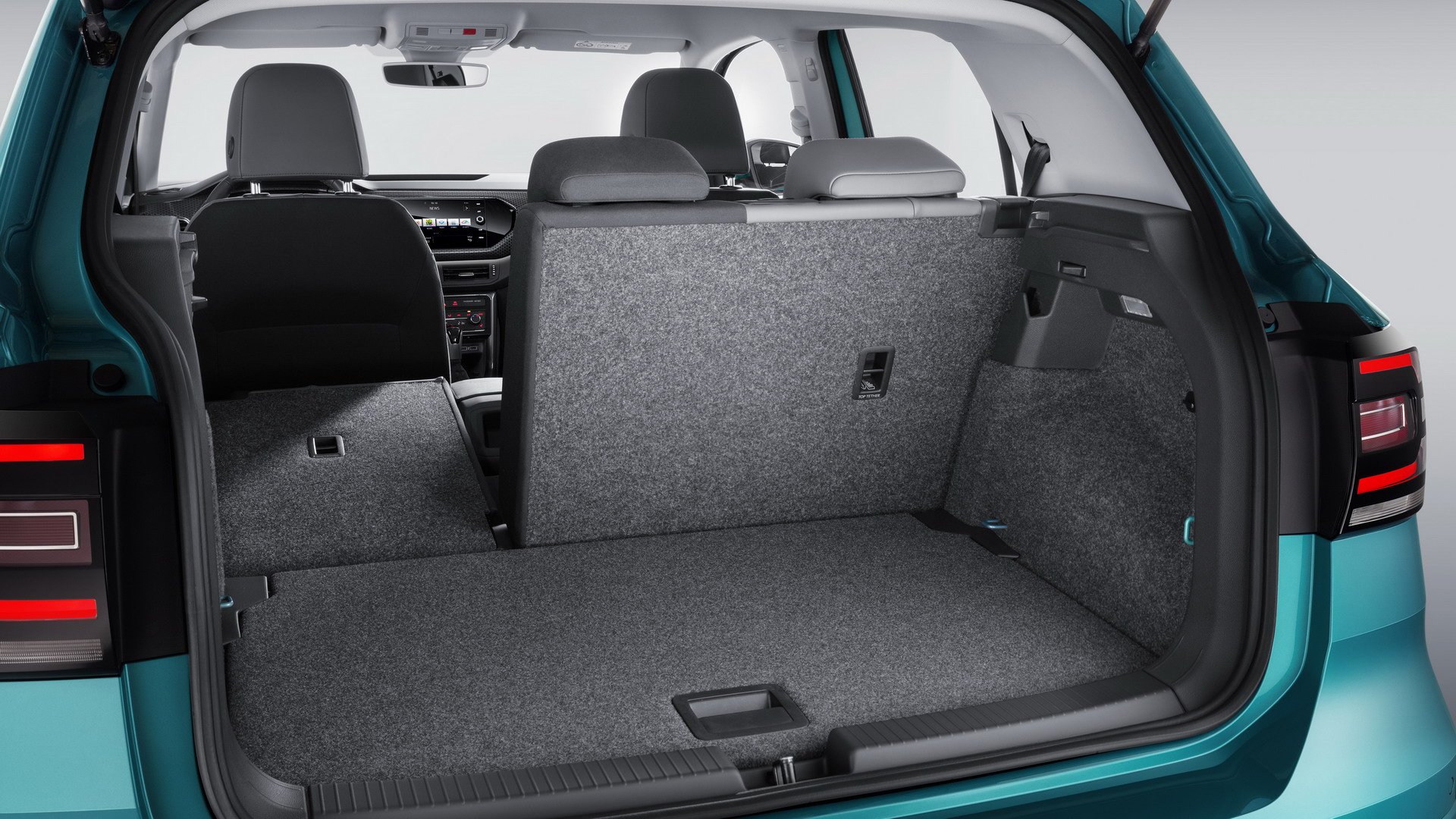 2019 VW T-Cross resim galerisi (26.10.2018)