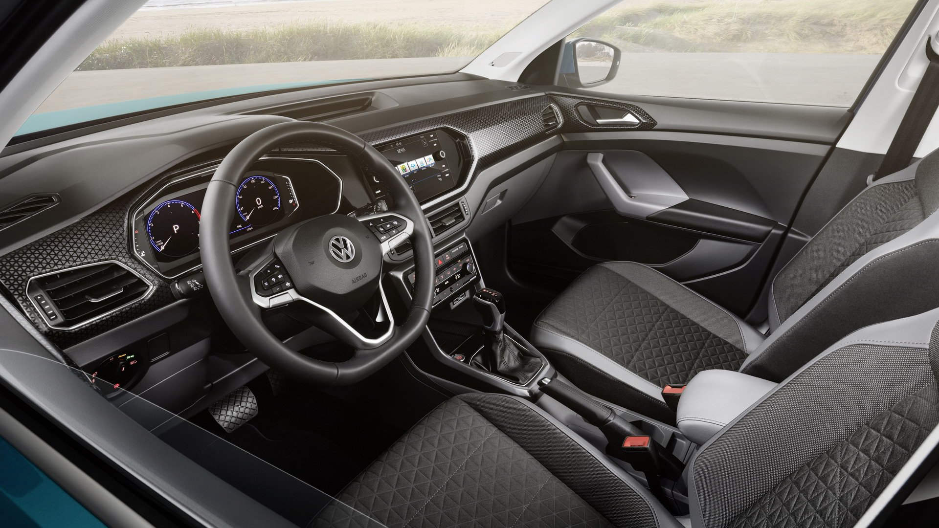 2019 VW T-Cross resim galerisi (26.10.2018)
