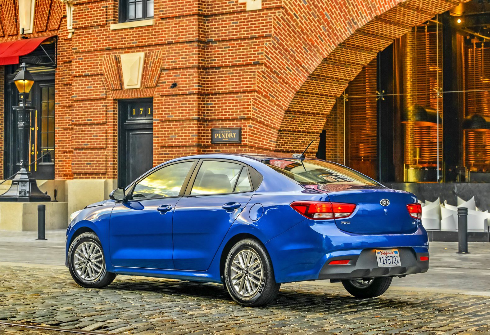 2019 Kia Rio resim galerisi (29.10.2018)