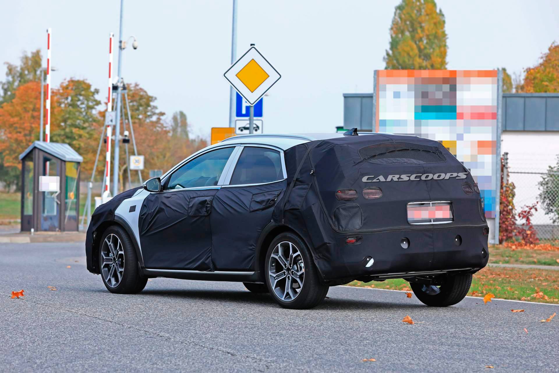 2020 Kia Ceed Crossover resim galerisi (30.10.2018)