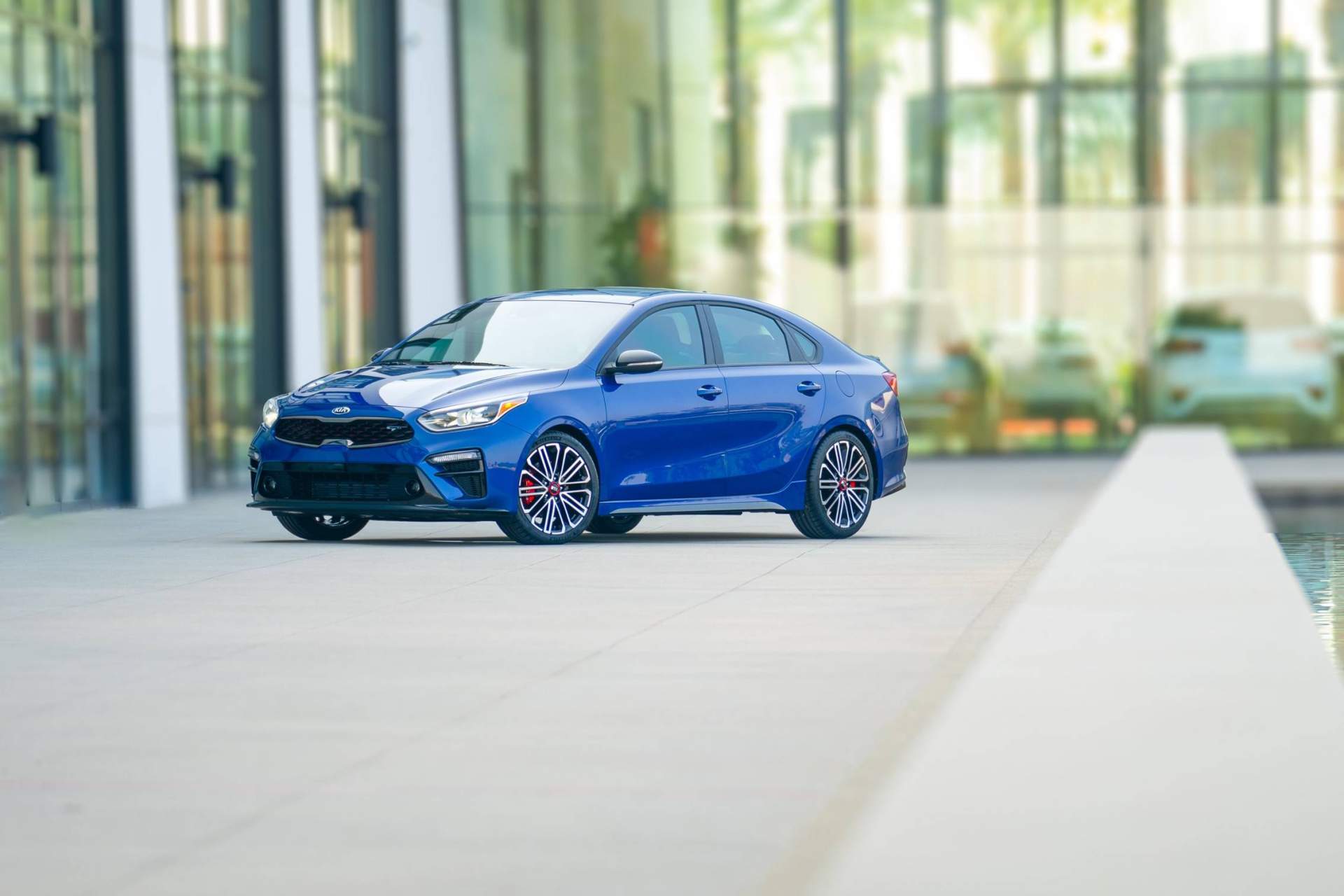 2020 Kia Forte GT ve GT Line resim galerisi (31.10.2018)