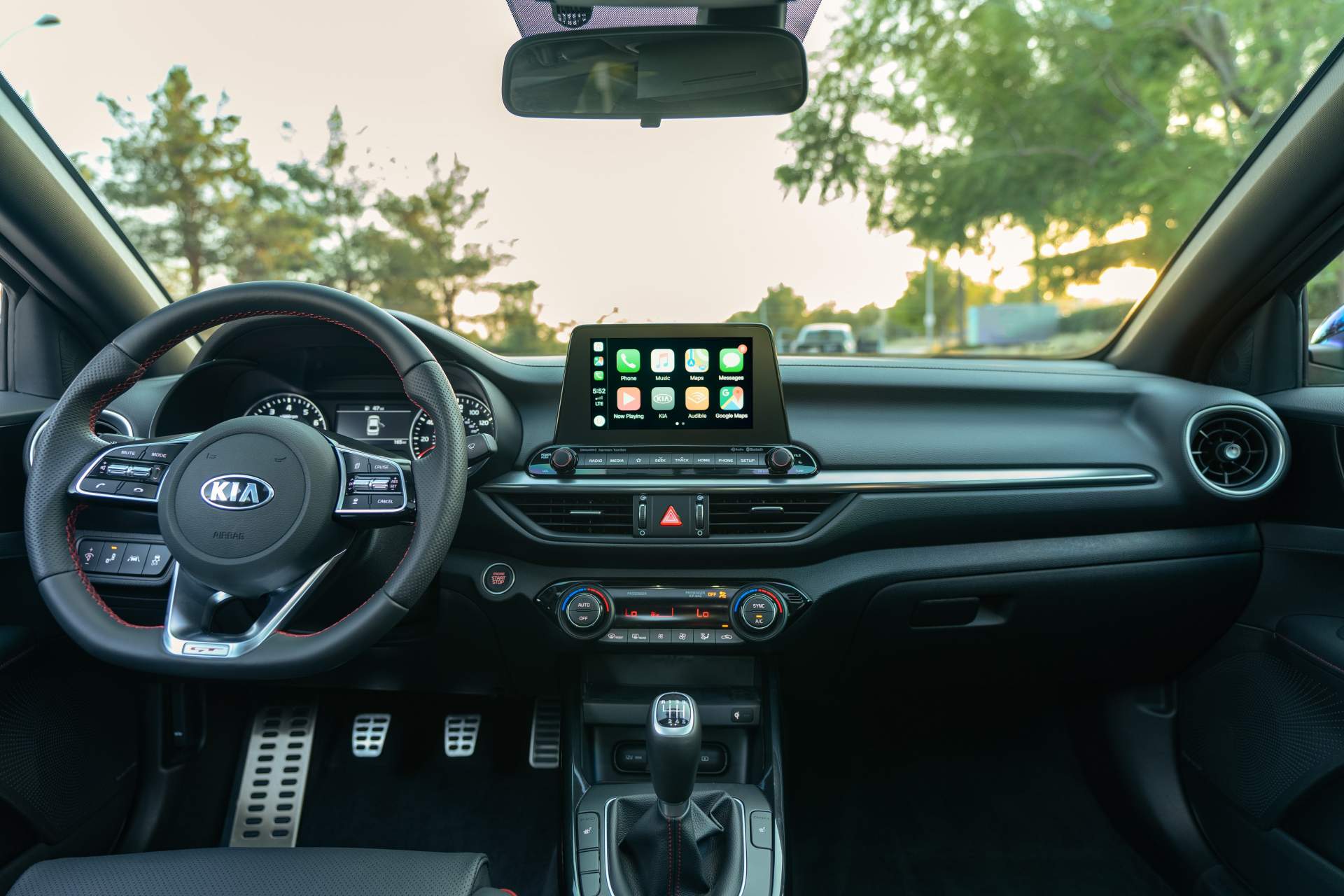 2020 Kia Forte GT ve GT Line resim galerisi (31.10.2018)