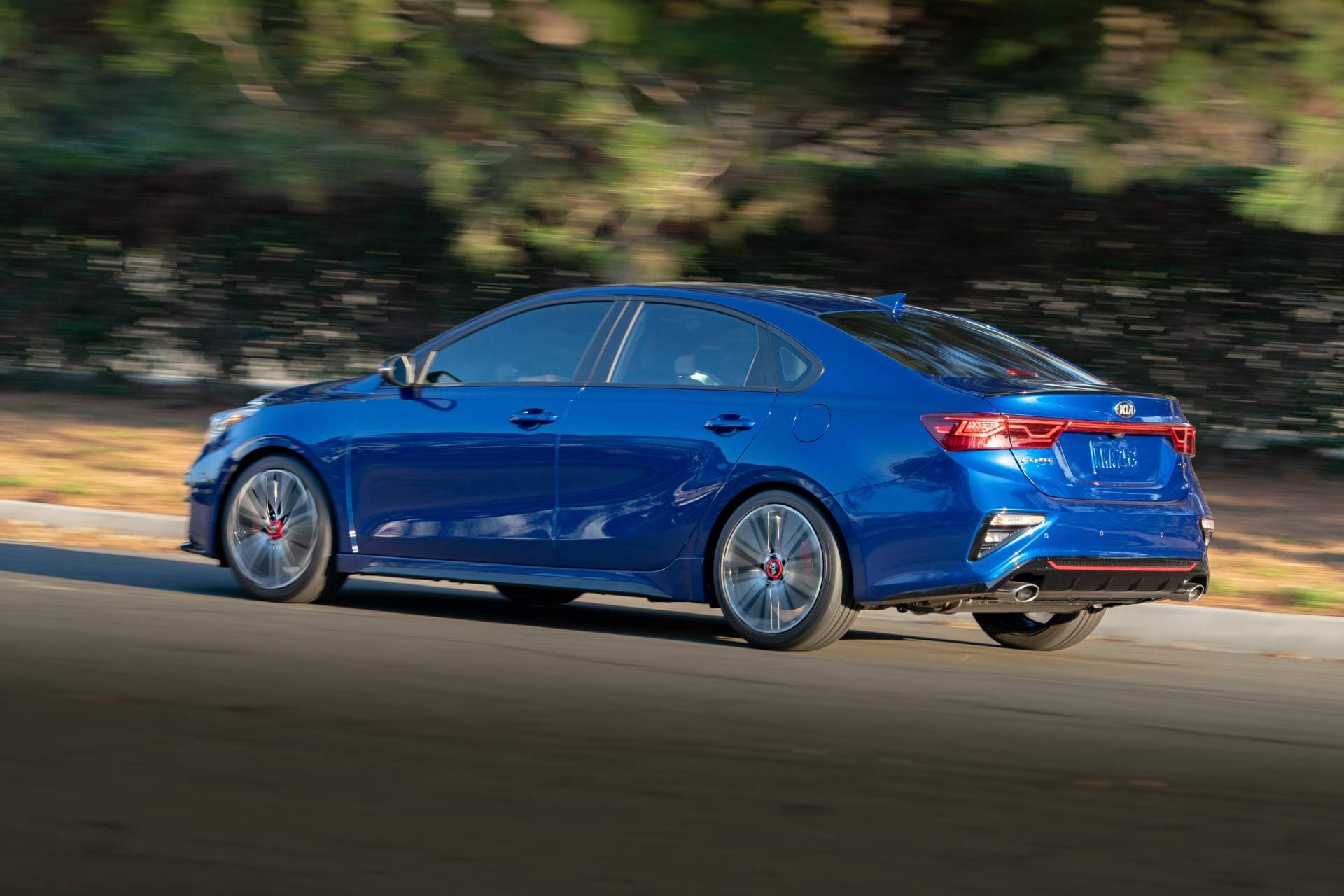 2020 Kia Forte GT ve GT Line resim galerisi (31.10.2018)