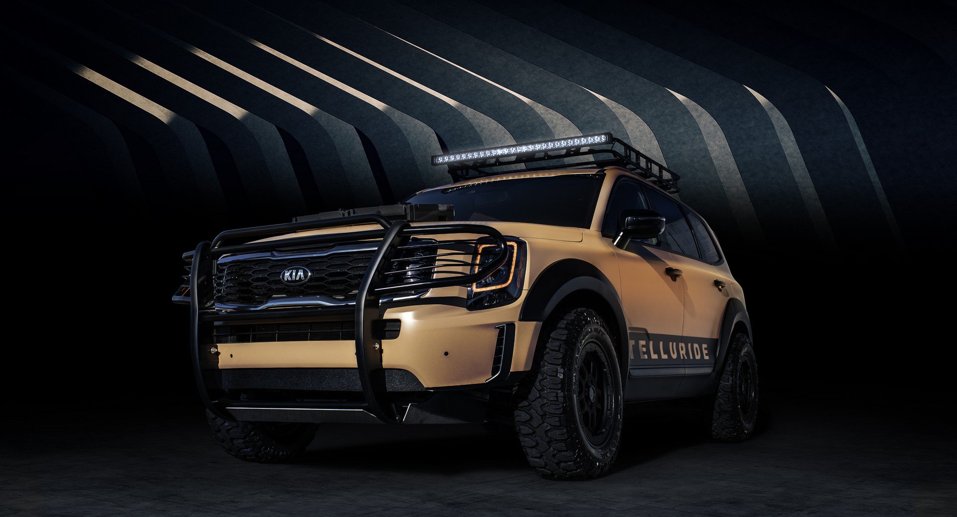 Kia Telluride konseptleri resim galerisi (Horizon Roamer, Cadet Leader, Desert Drifter, Baja Glider)