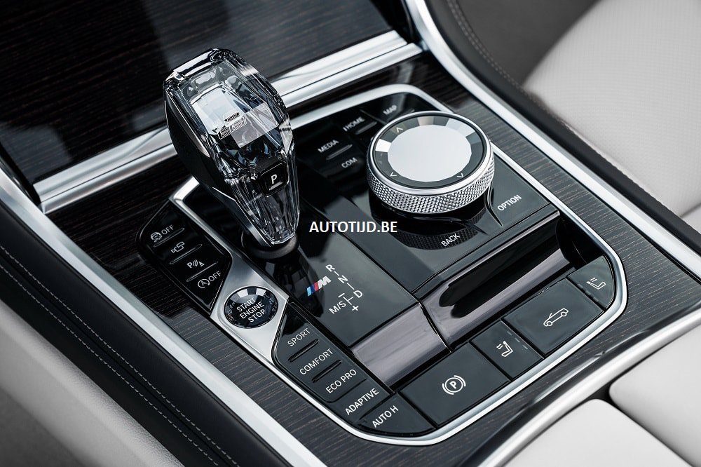 2019 BMW 8-Serisi Cabrio resim galerisi (31.10.2018)