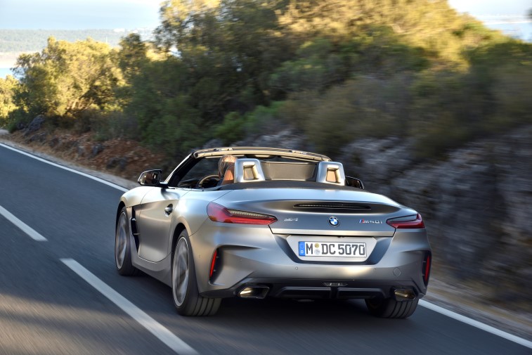 2019 BMW Z4 M40i resim galerisi (07.11.2018)