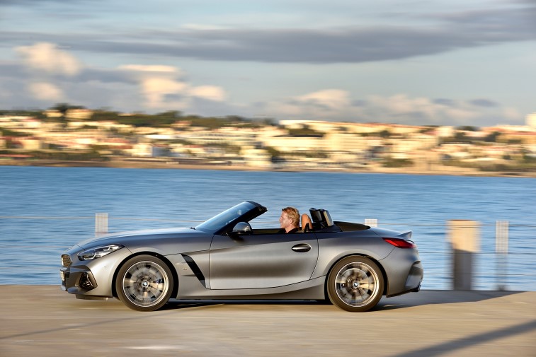 2019 BMW Z4 M40i resim galerisi (07.11.2018)
