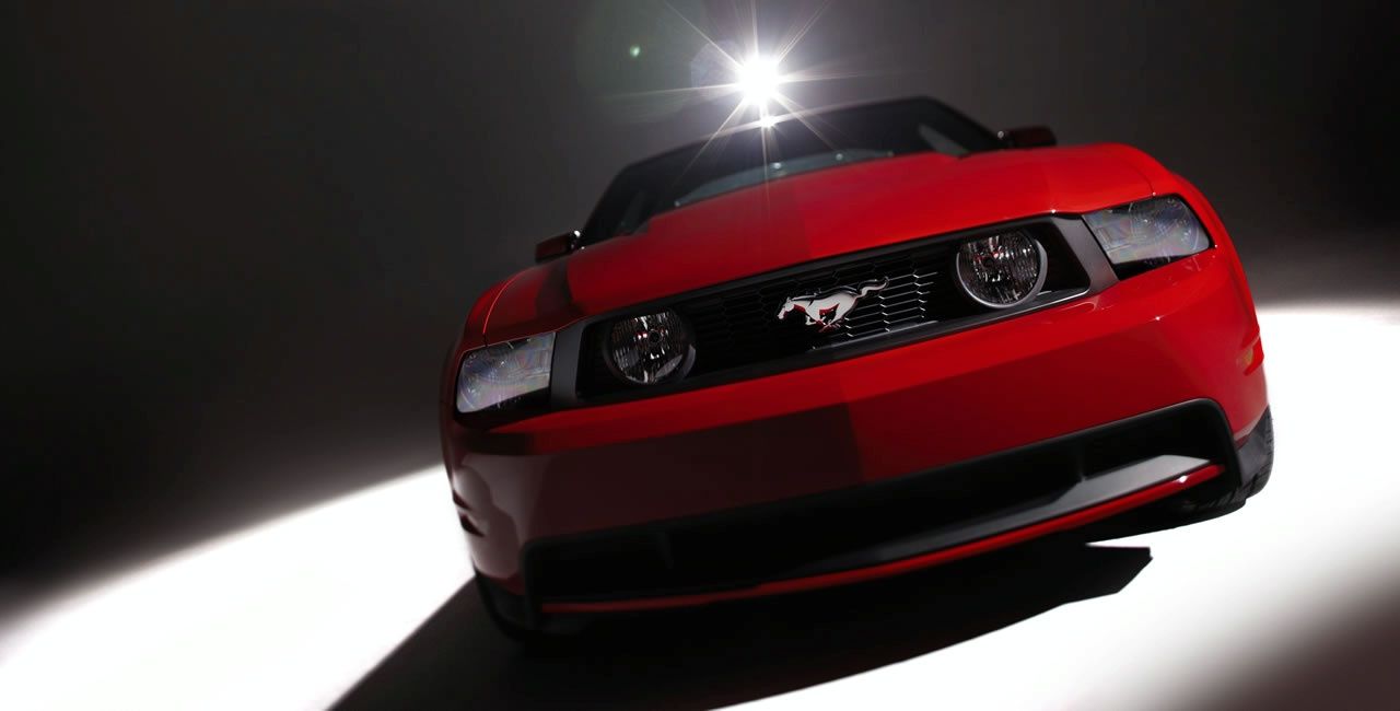 FORD MUSTANG (2010) GALER