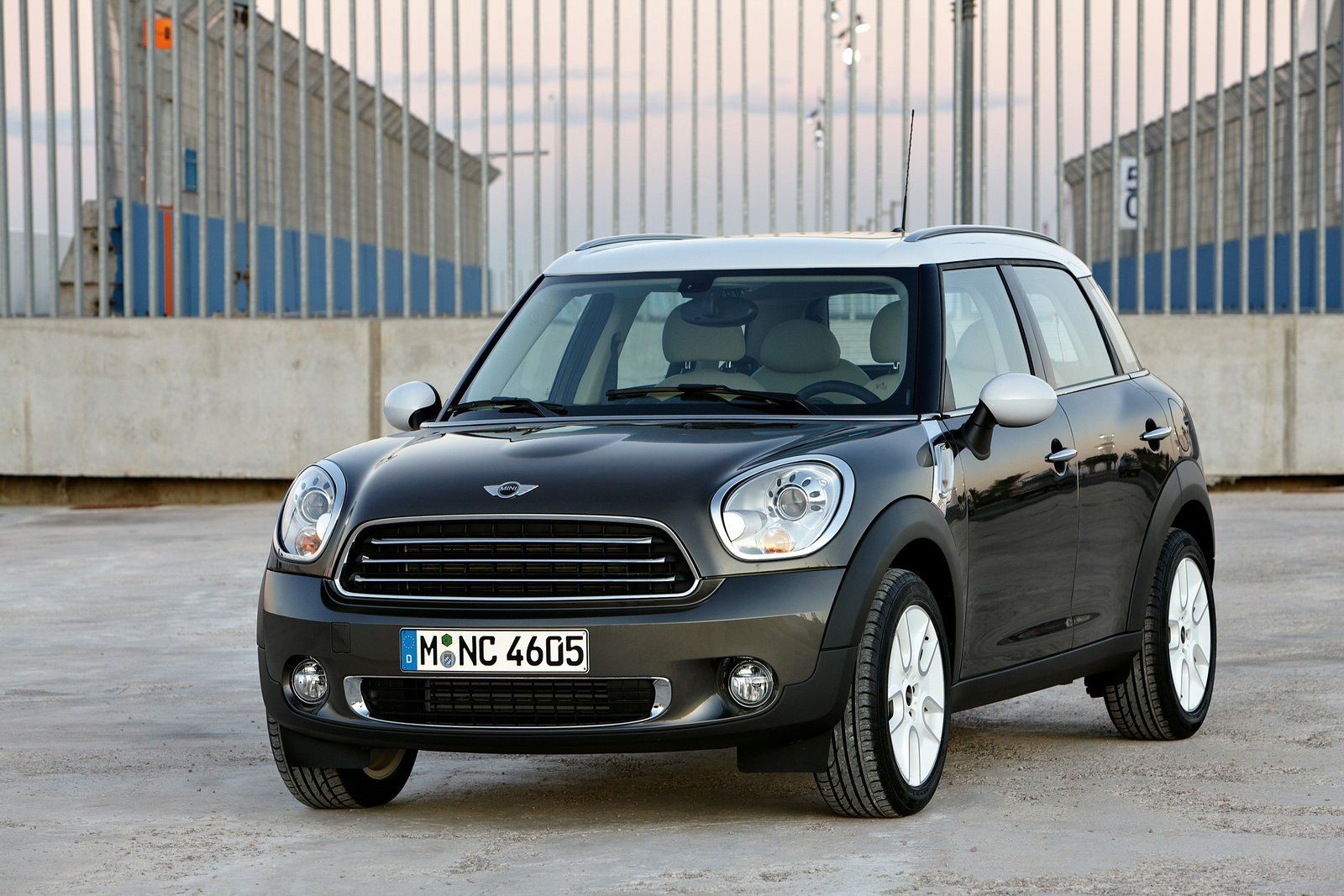 MINI COUNTRYMAN GALER