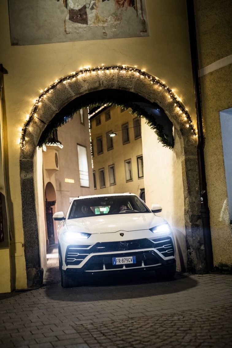 Lamborghini Urus resim galerisi (26.12.2018)