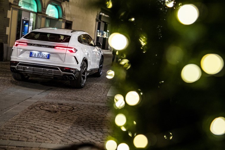 Lamborghini Urus resim galerisi (26.12.2018)