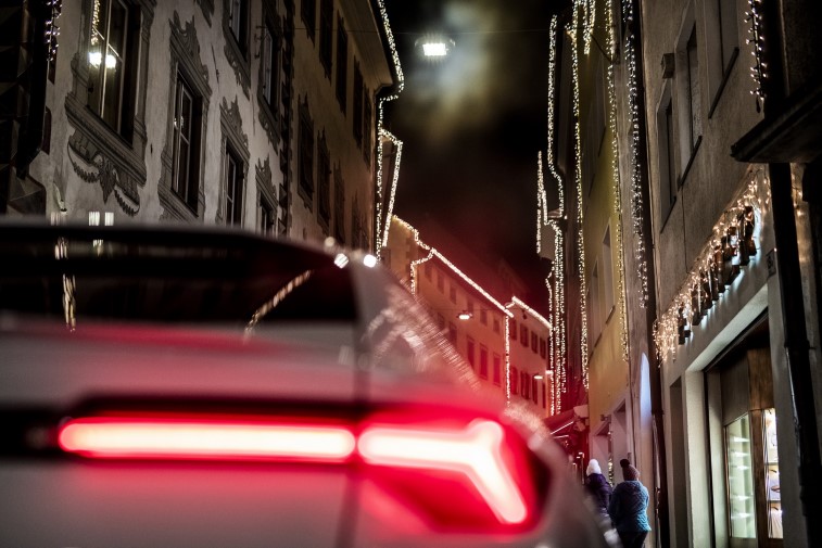 Lamborghini Urus resim galerisi (26.12.2018)